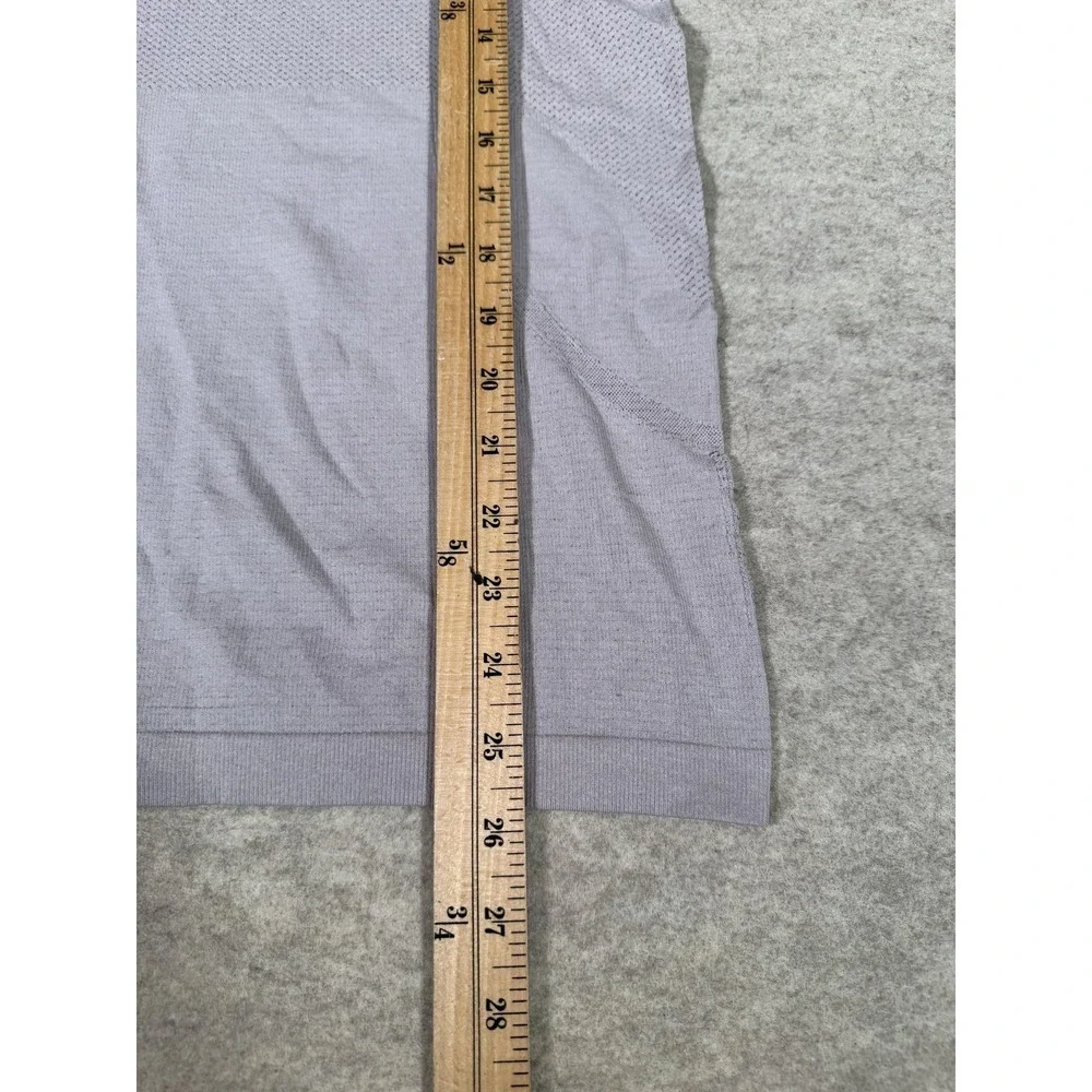 Lululemon Swiftly Tech Shirt Womens 6 Gray Long Sleeve Thumbholes Run Yoga